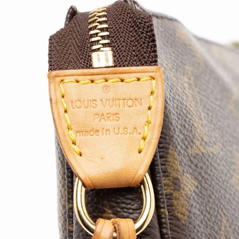 Louis Vuitton Vintage Monogram Canvas Pochette Accessoires - Picture 8 of 12
